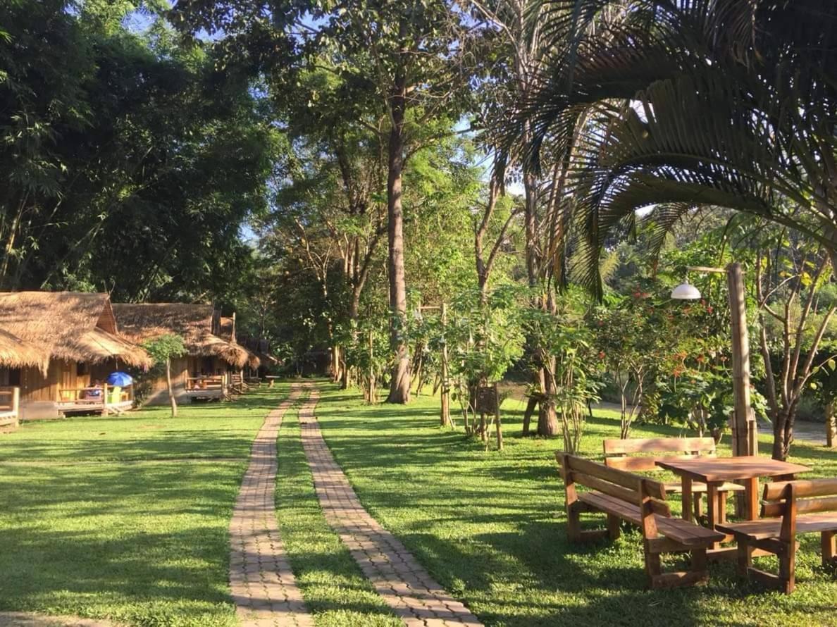 Baan Pai Riverside Resort Exterior photo